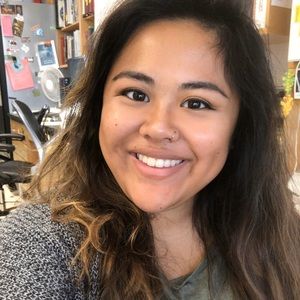 Meet your Posher, Hannah